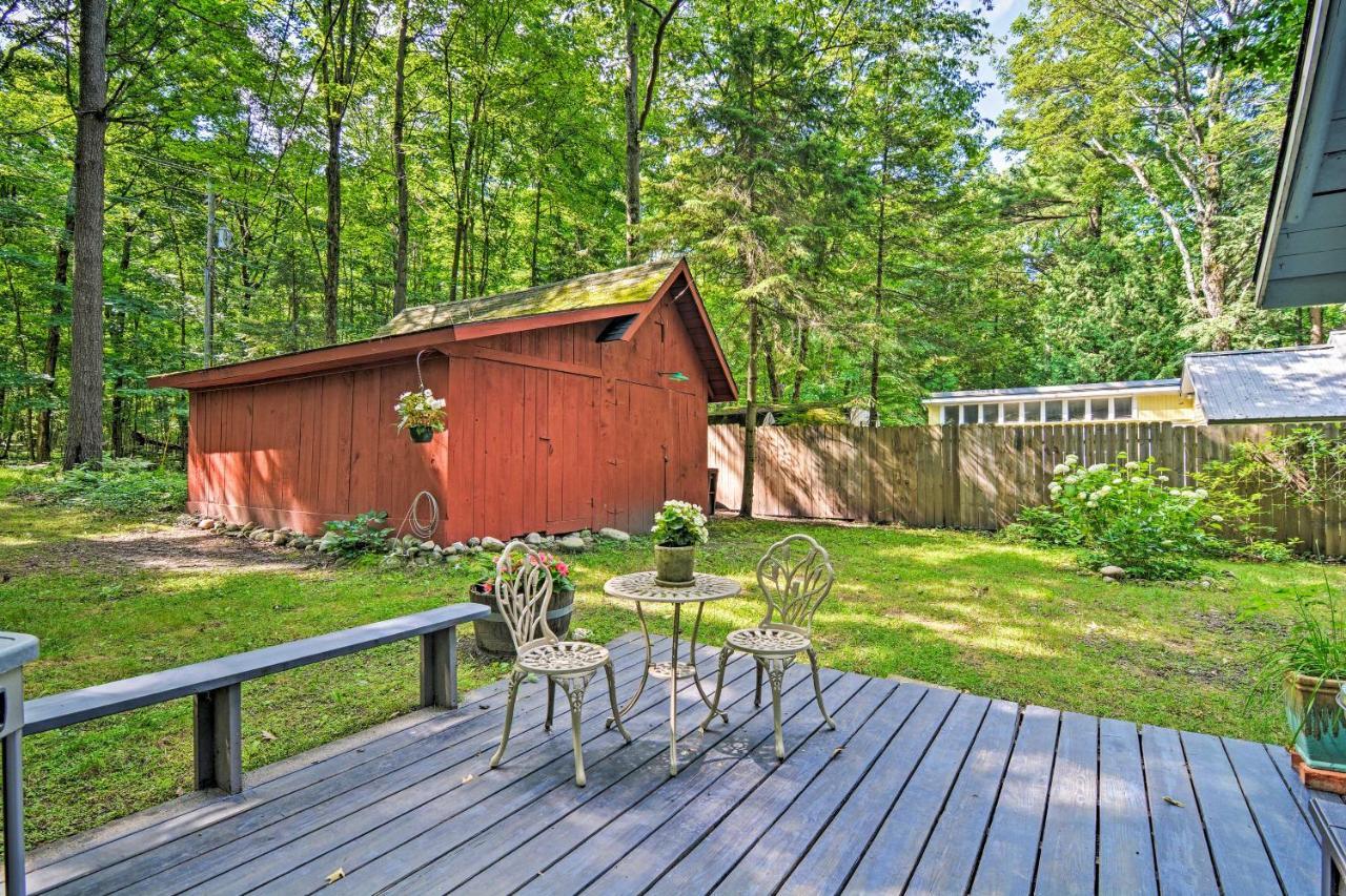 Pet-Friendly One Crow Cottage In Harbor Springs! Exterior foto